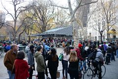 07-02 Shake Shack Is Busy Any Time Of Year At New York Madison Square Park.jpg